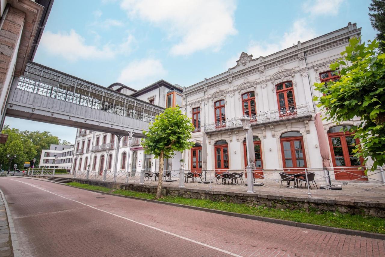 Apartamentos Spa Las Caldas Y Spa El Balneario Oviedo Kültér fotó