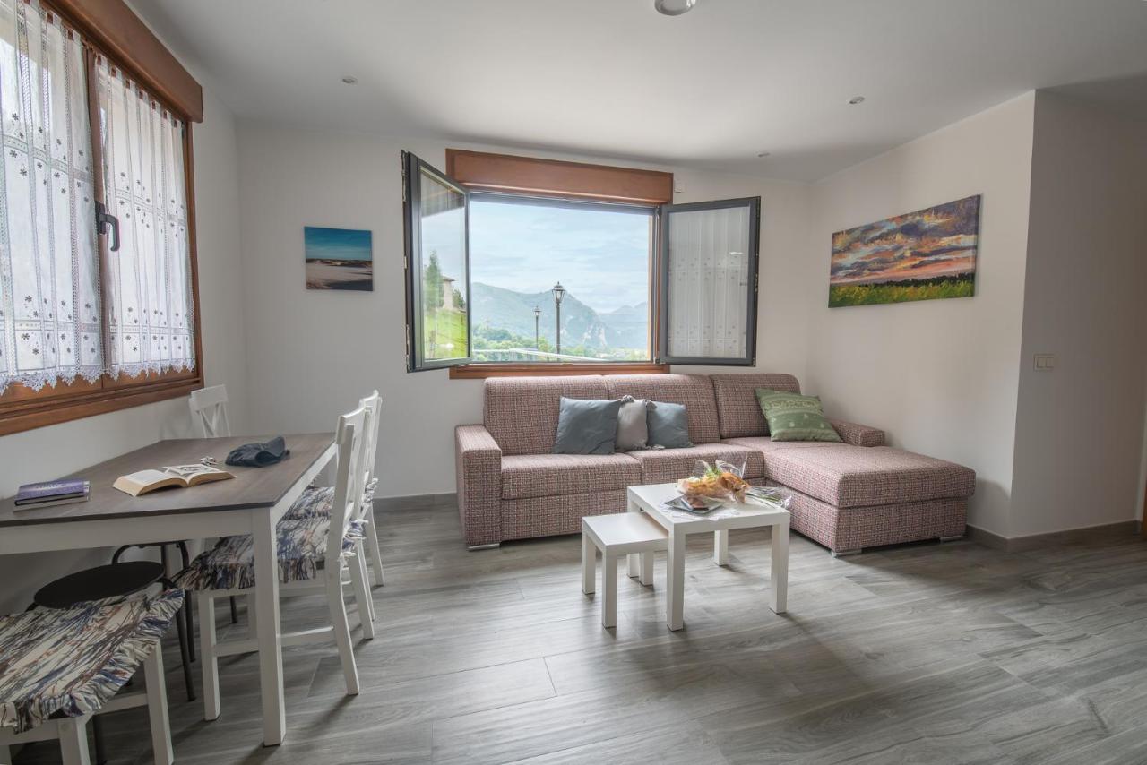 Apartamentos Spa Las Caldas Y Spa El Balneario Oviedo Kültér fotó