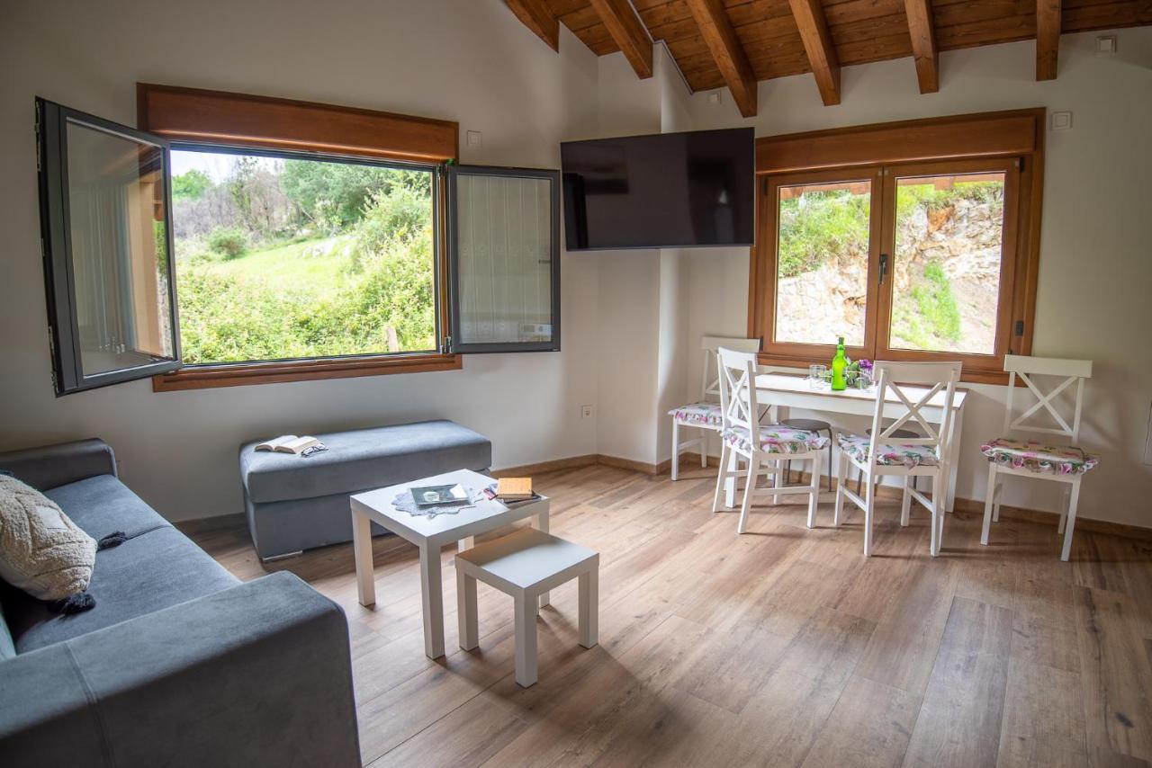 Apartamentos Spa Las Caldas Y Spa El Balneario Oviedo Kültér fotó