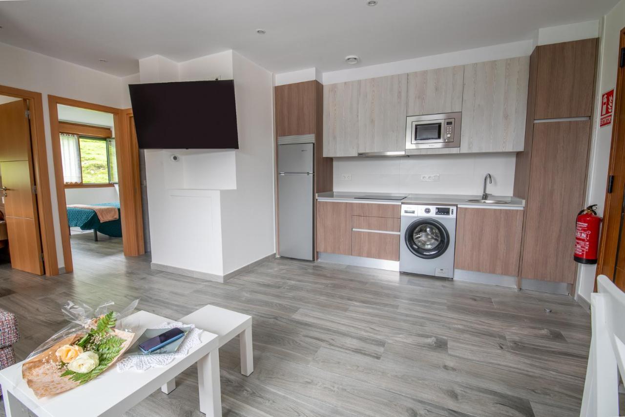 Apartamentos Spa Las Caldas Y Spa El Balneario Oviedo Kültér fotó
